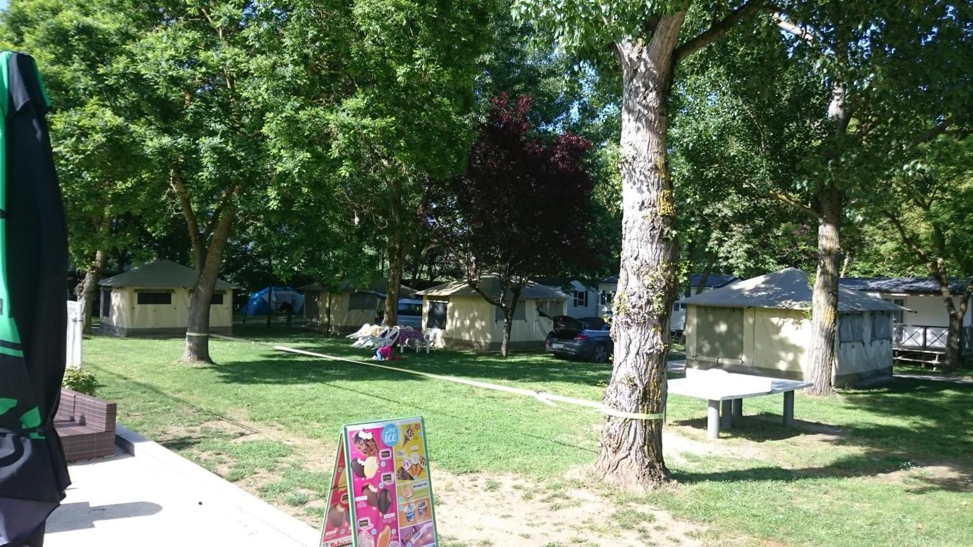 Camping Larribal Millau Exterior photo